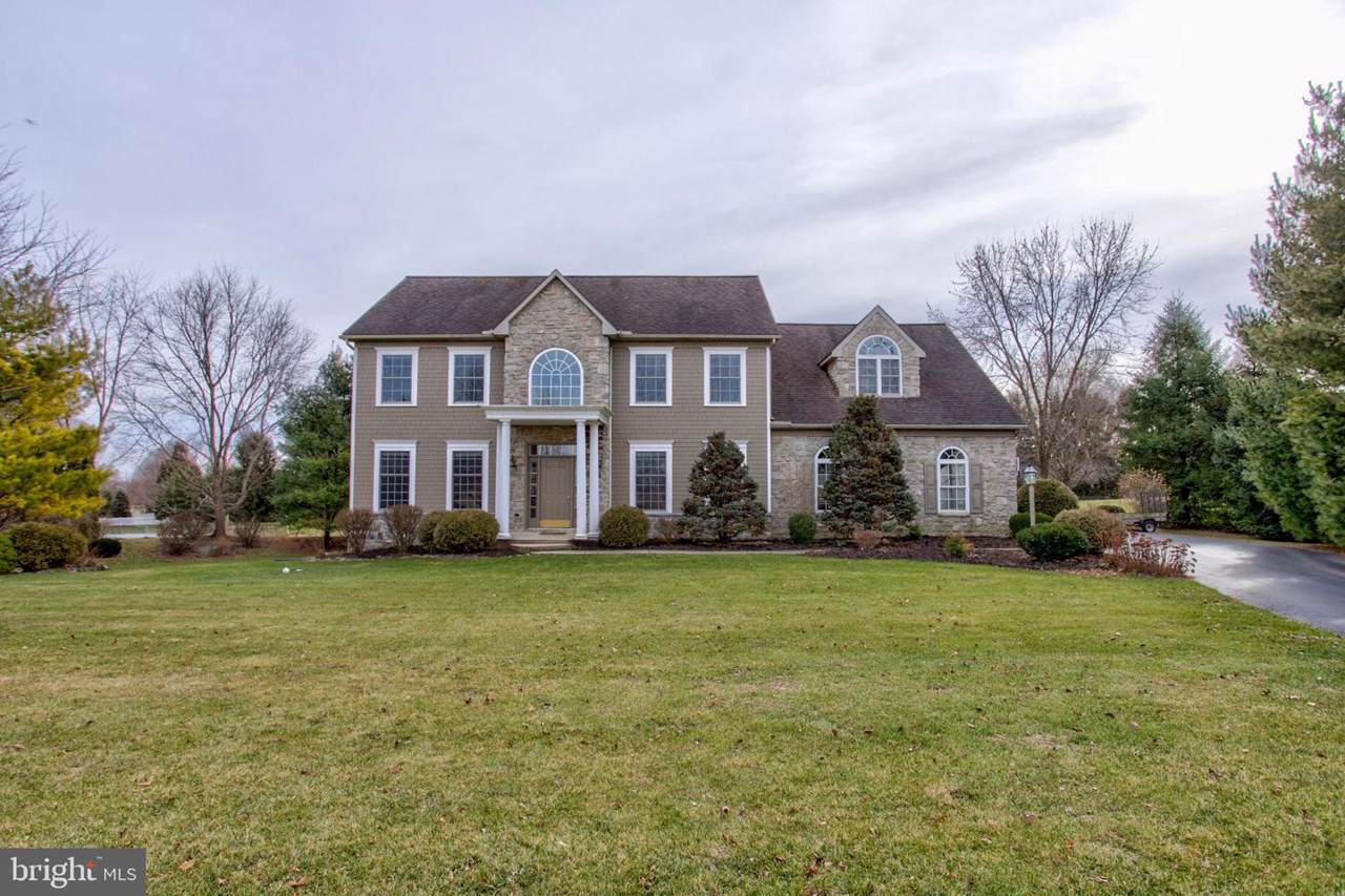 304 Sarsen Drive - Photo 1