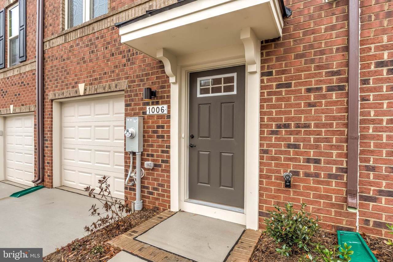 1006 Macon Street - Photo 1