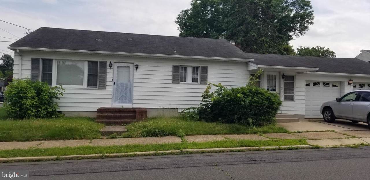 303 Marshall Avenue - Photo 1