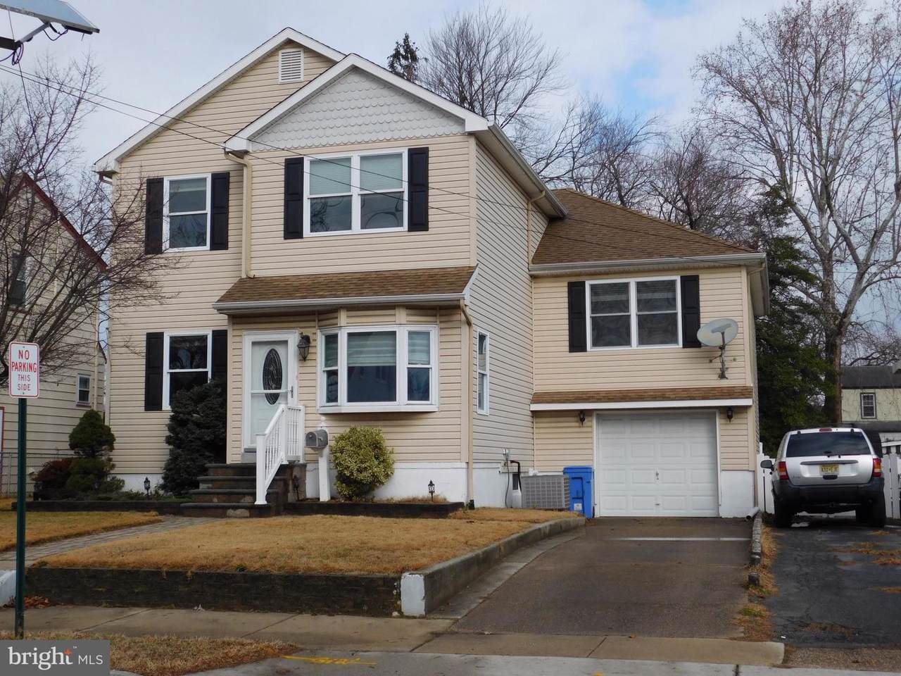 105 Olive Street - Photo 1
