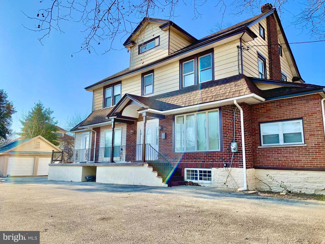 1204 Longacre Boulevard - Photo 1