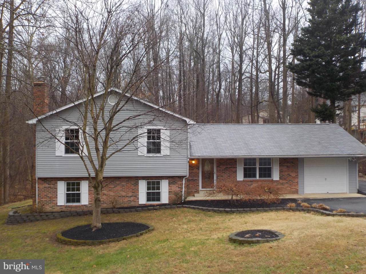 3499 Brookeside Drive - Photo 1