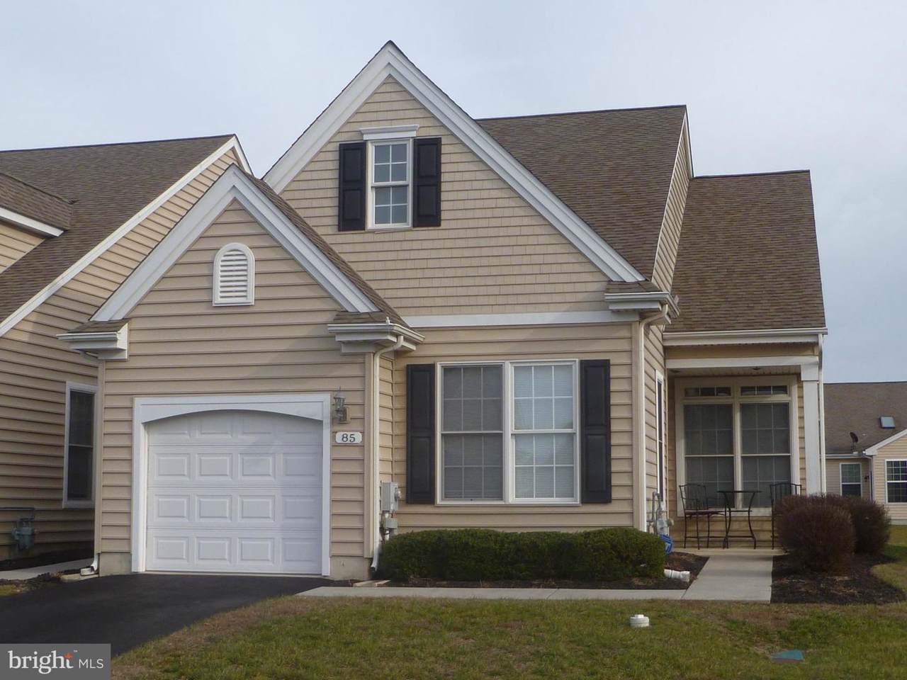 85 Larkspur Lane - Photo 1