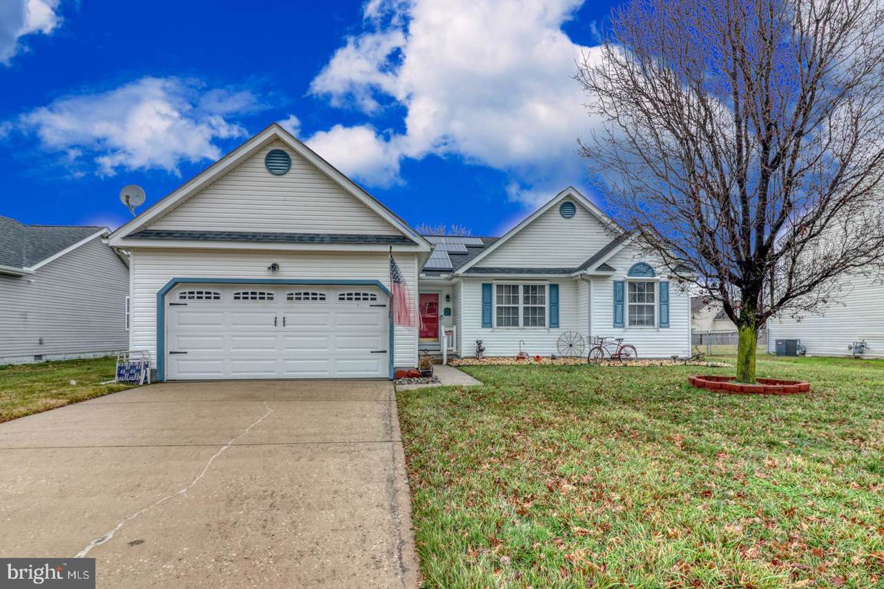 327 Wind Drive - Photo 1