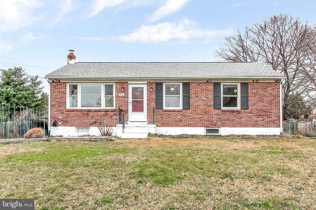 910 Eugene Drive - Photo 1