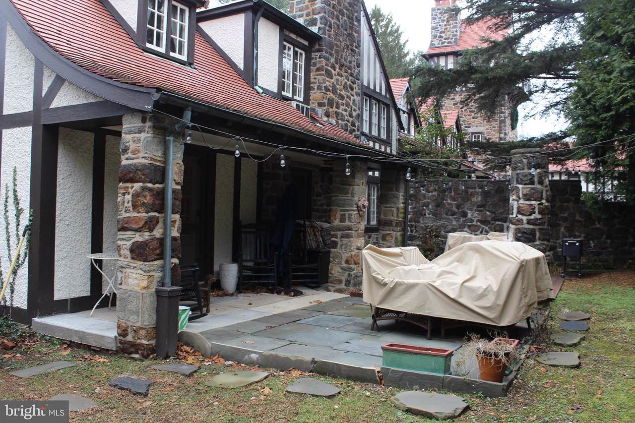 809 Mill Road - Photo 1