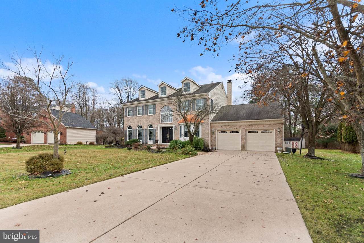 16 Aldridge Way - Photo 1