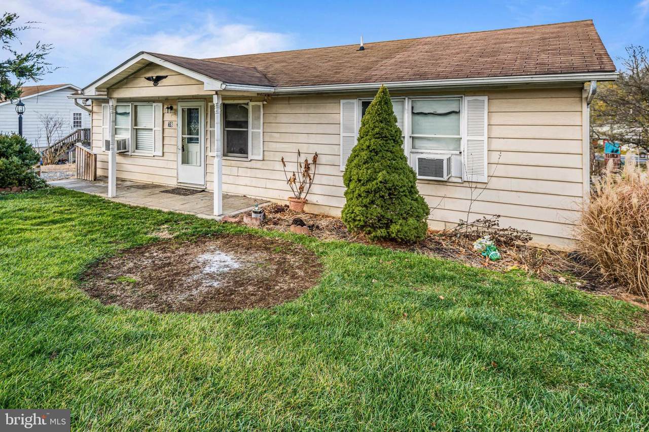 78 Jessica Place - Photo 1