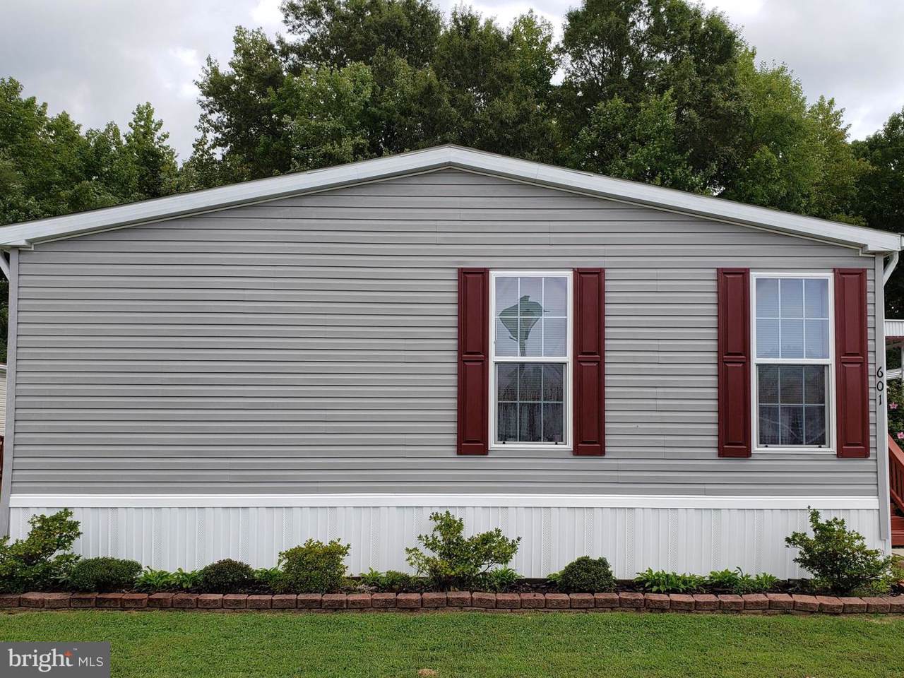 601 Tidewater Lane - Photo 1