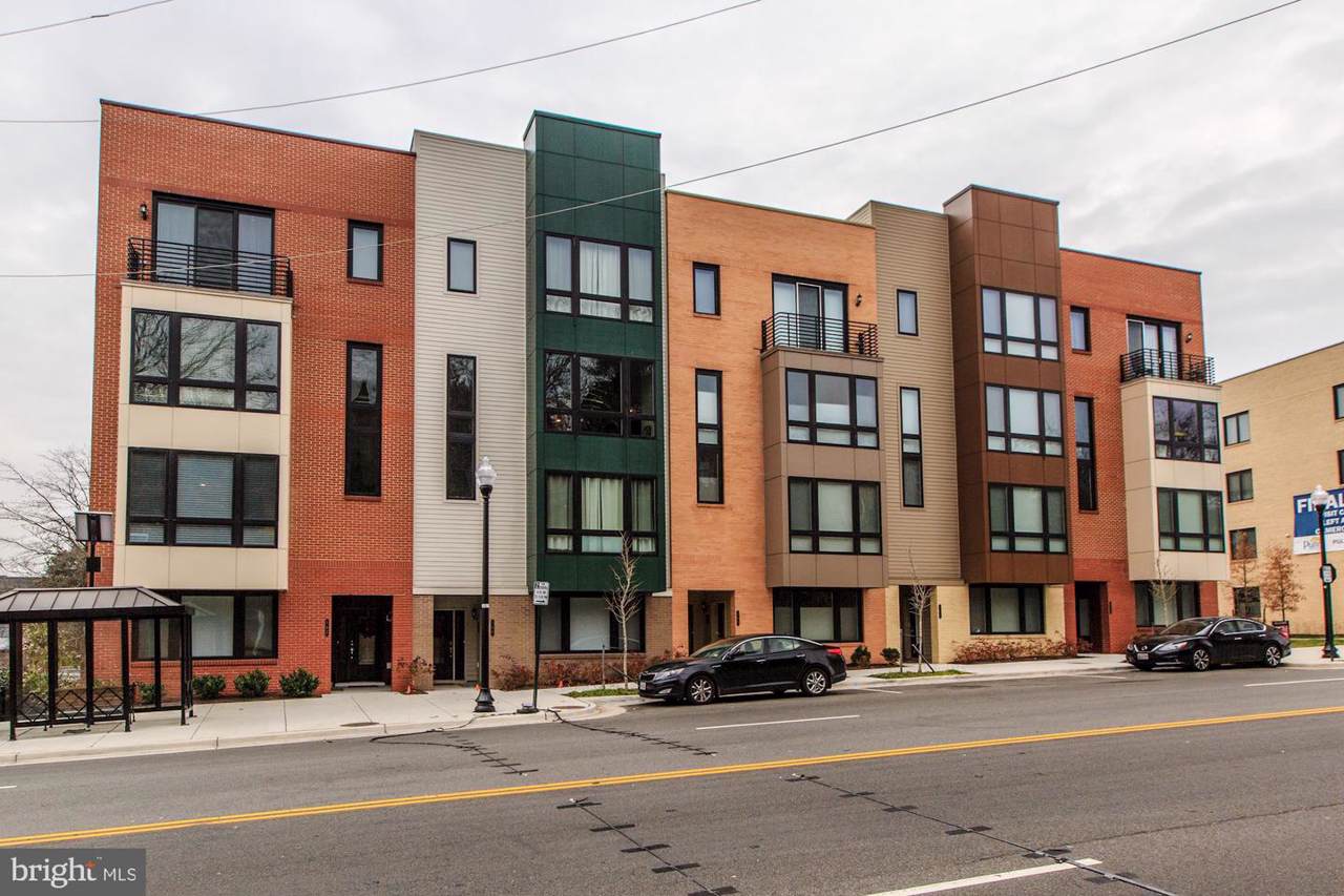 102 Pickett Street - Photo 1