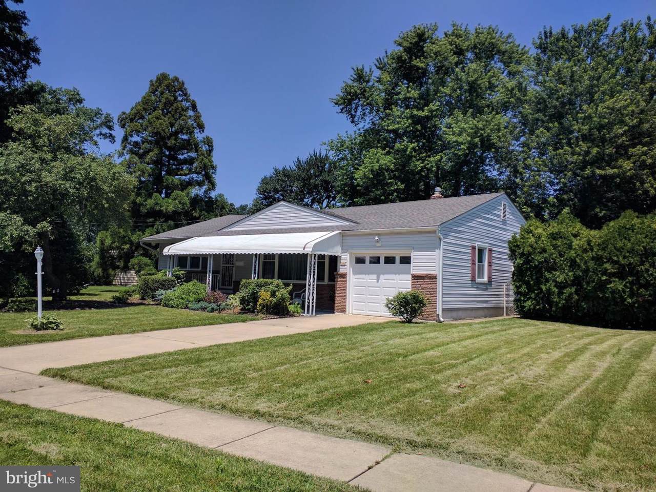 220 Brookfield Road - Photo 1
