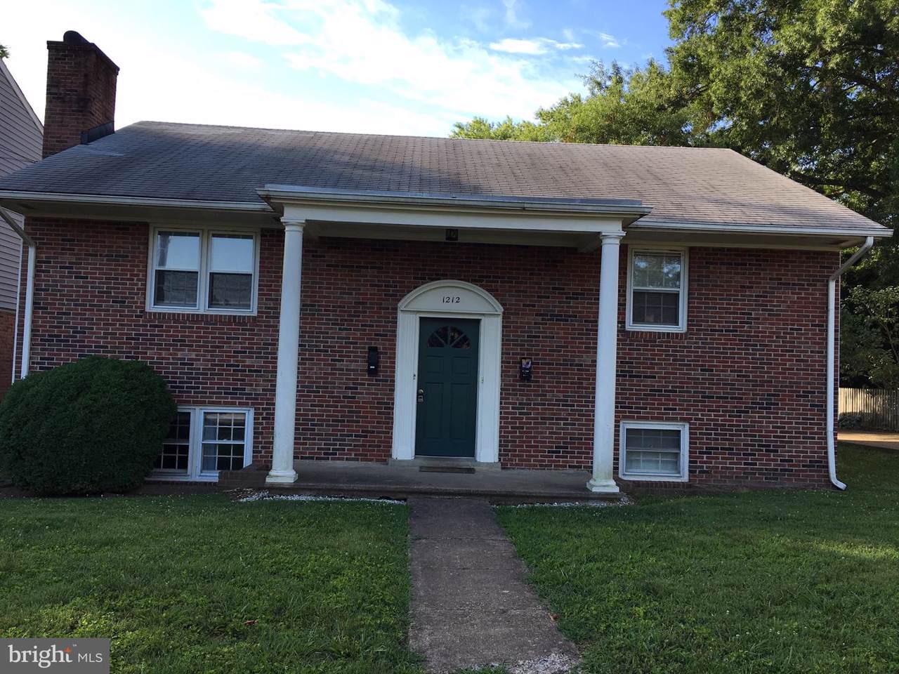 1212 Payne Street - Photo 1