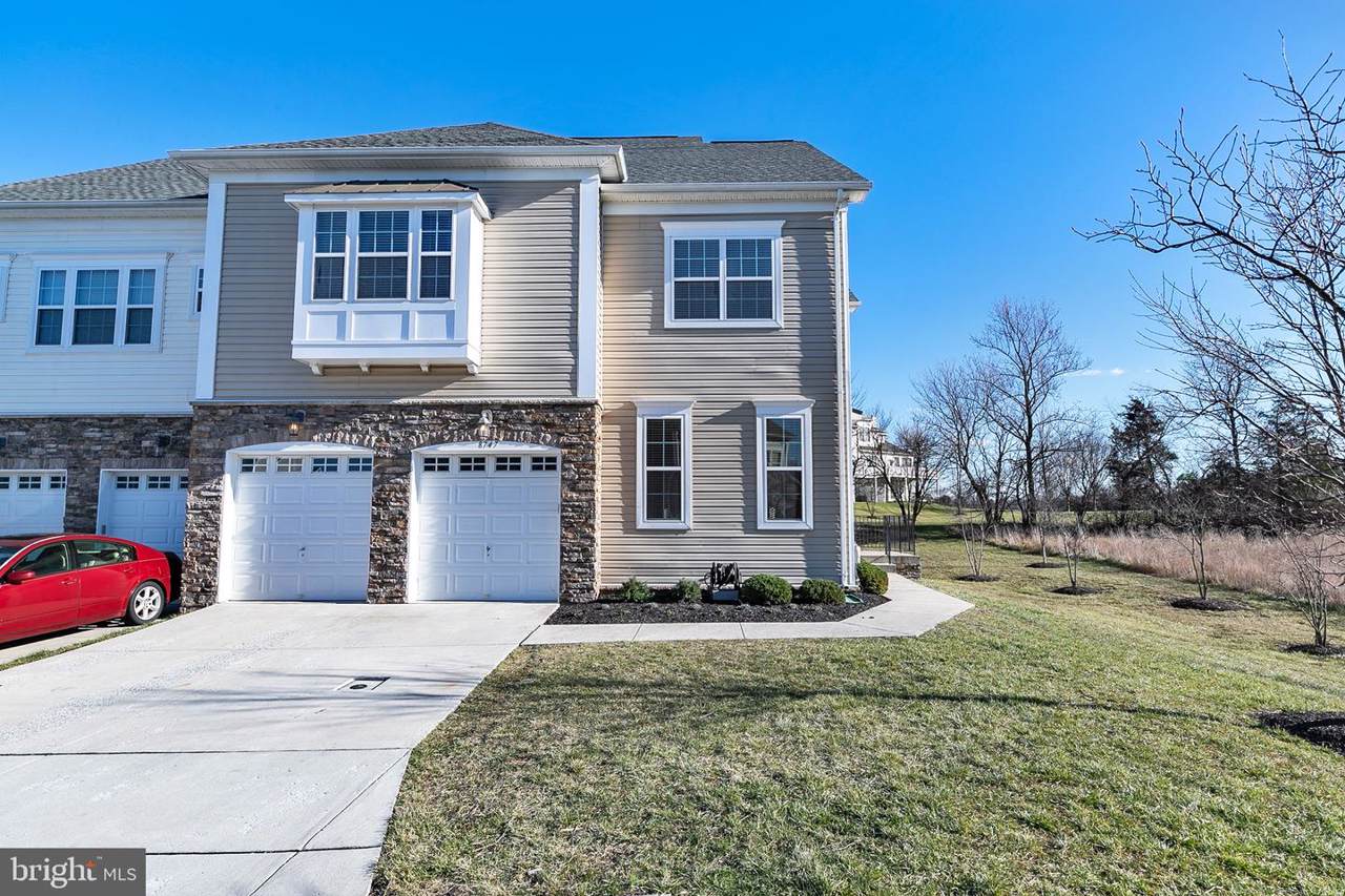 8747 Polished Pebble Way - Photo 1