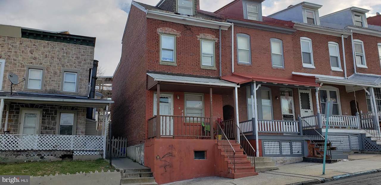 627 10TH Street - Photo 1