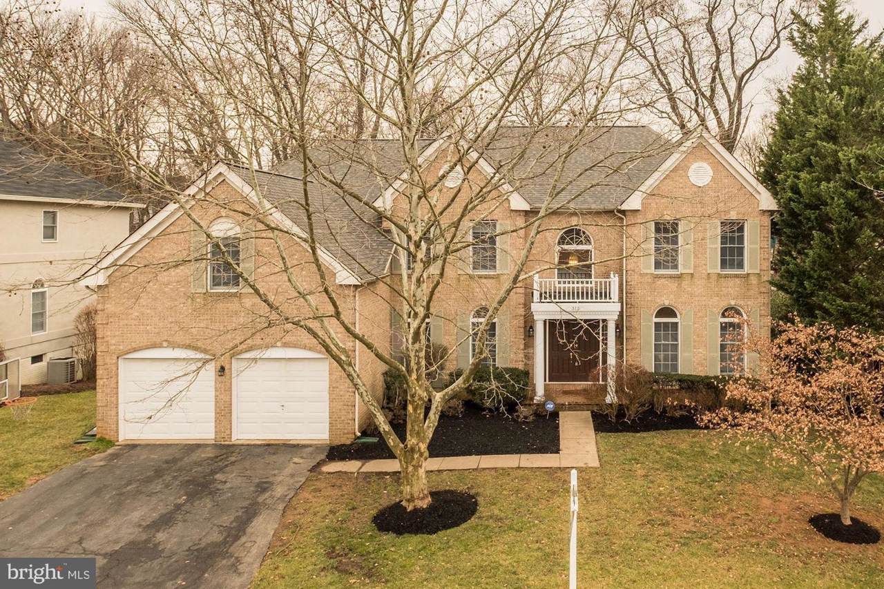 312 Alderwood Drive - Photo 1