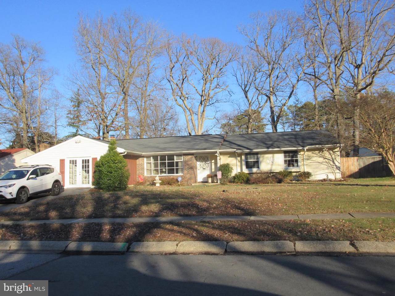 2525 Lisa Drive - Photo 1