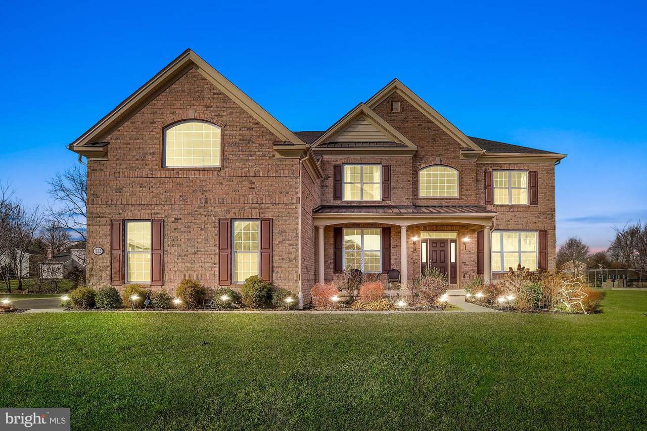 532 Grayson Lane - Photo 1
