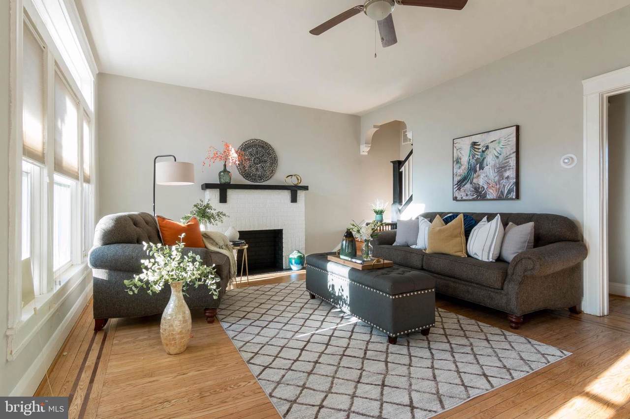 3208 Dudley Avenue - Photo 1