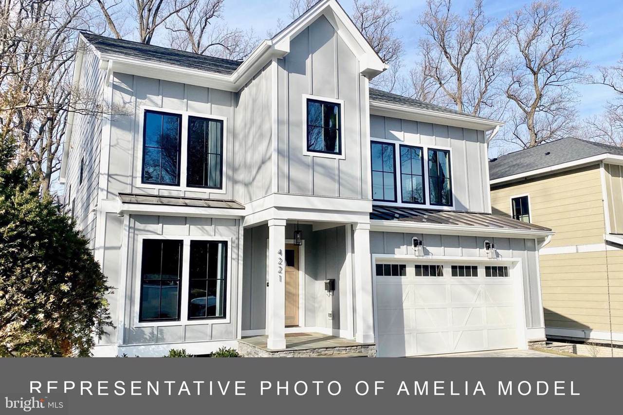1410 Kenmore Street - Photo 1