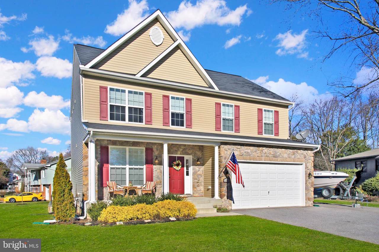 98 Great Lake Drive - Photo 1