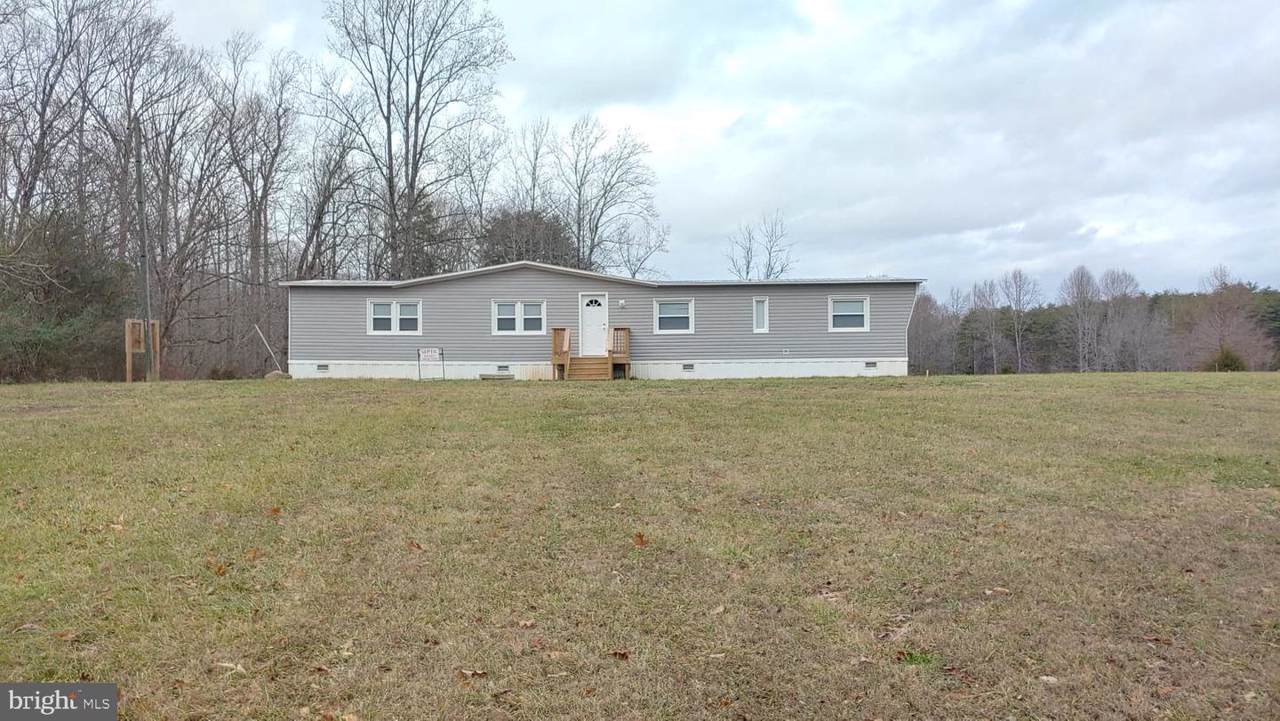 5274 Burr Hill Road - Photo 1