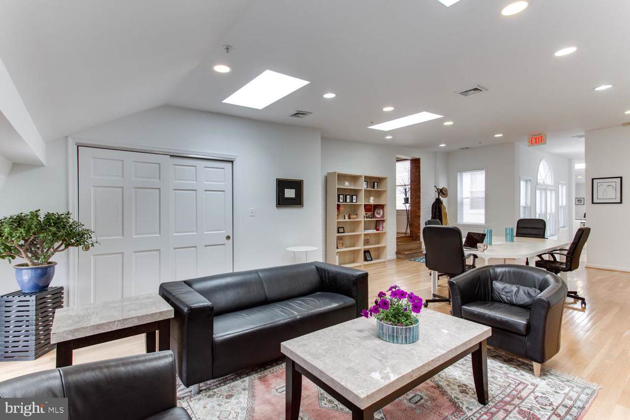 1638 R Street - Photo 1
