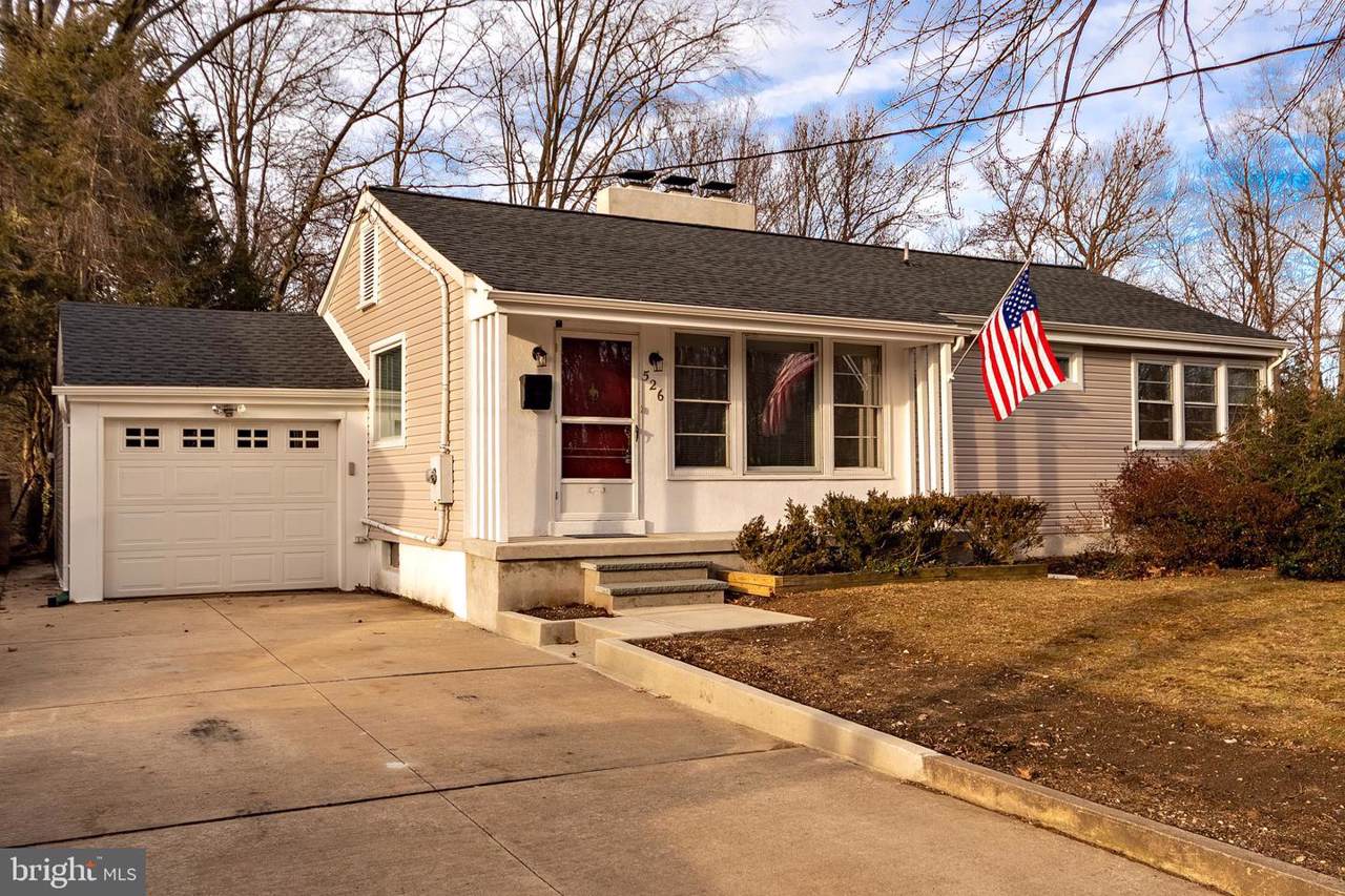526 Sutherland Road - Photo 1