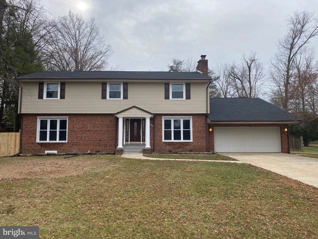 9425 Victoria Drive - Photo 1