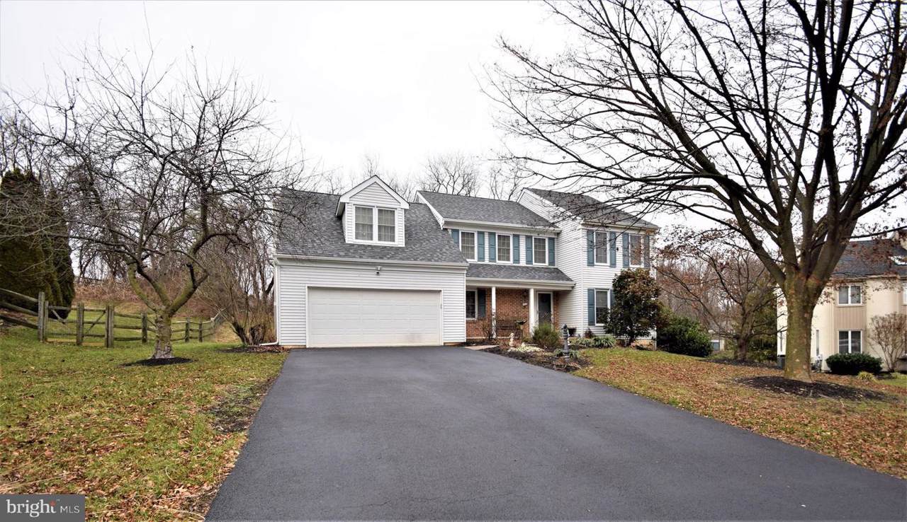 11 Homestead Lane - Photo 1