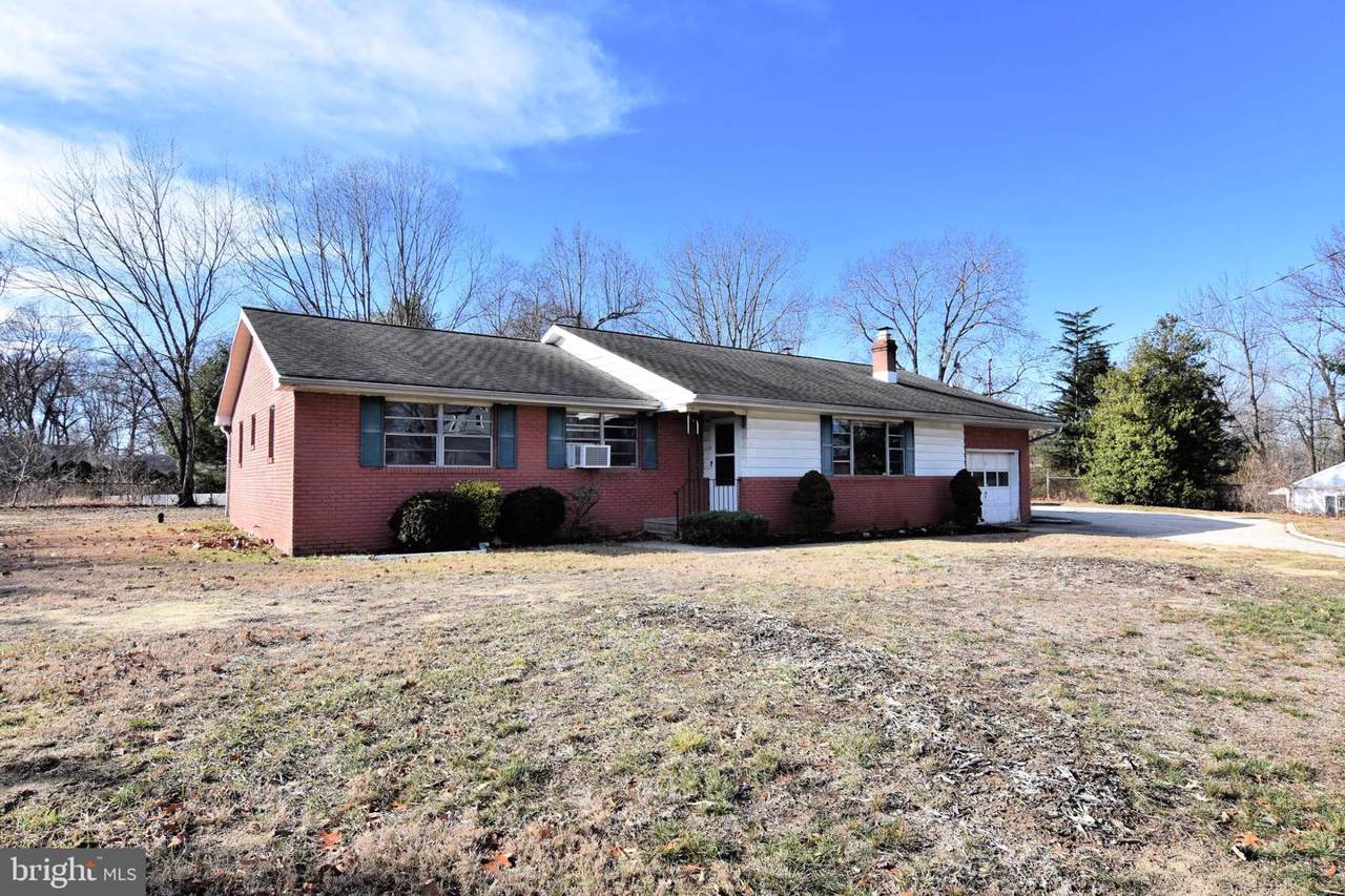34 Glen Echo Avenue - Photo 1