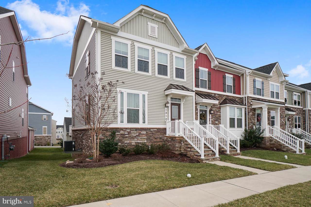 1210 Shenandoah Square - Photo 1
