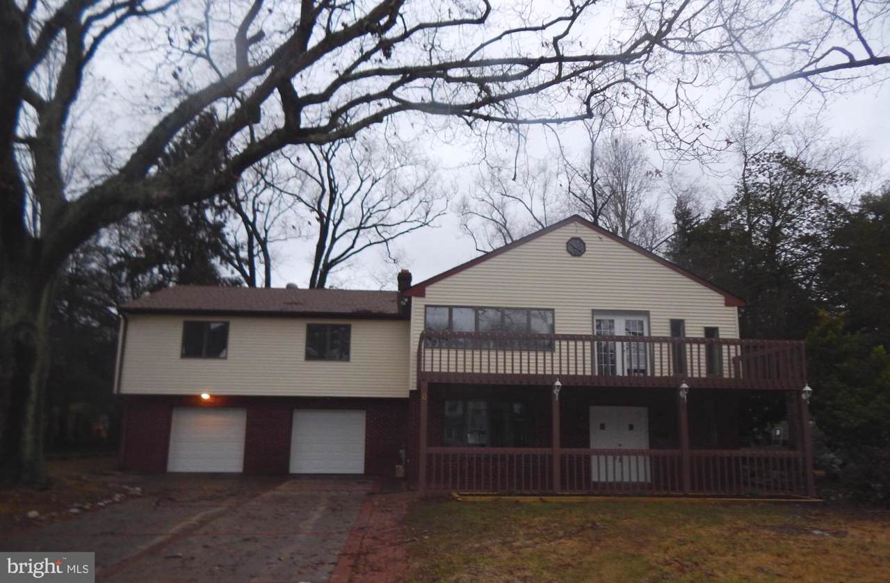 18 Berkley Avenue - Photo 1