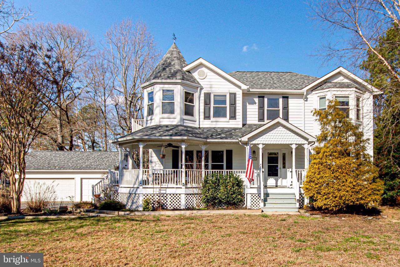 3105 Whispering Drive - Photo 1