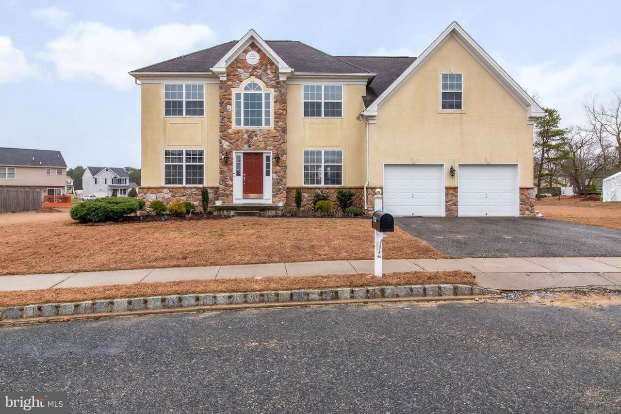 1118 Yellowood Terrace - Photo 1