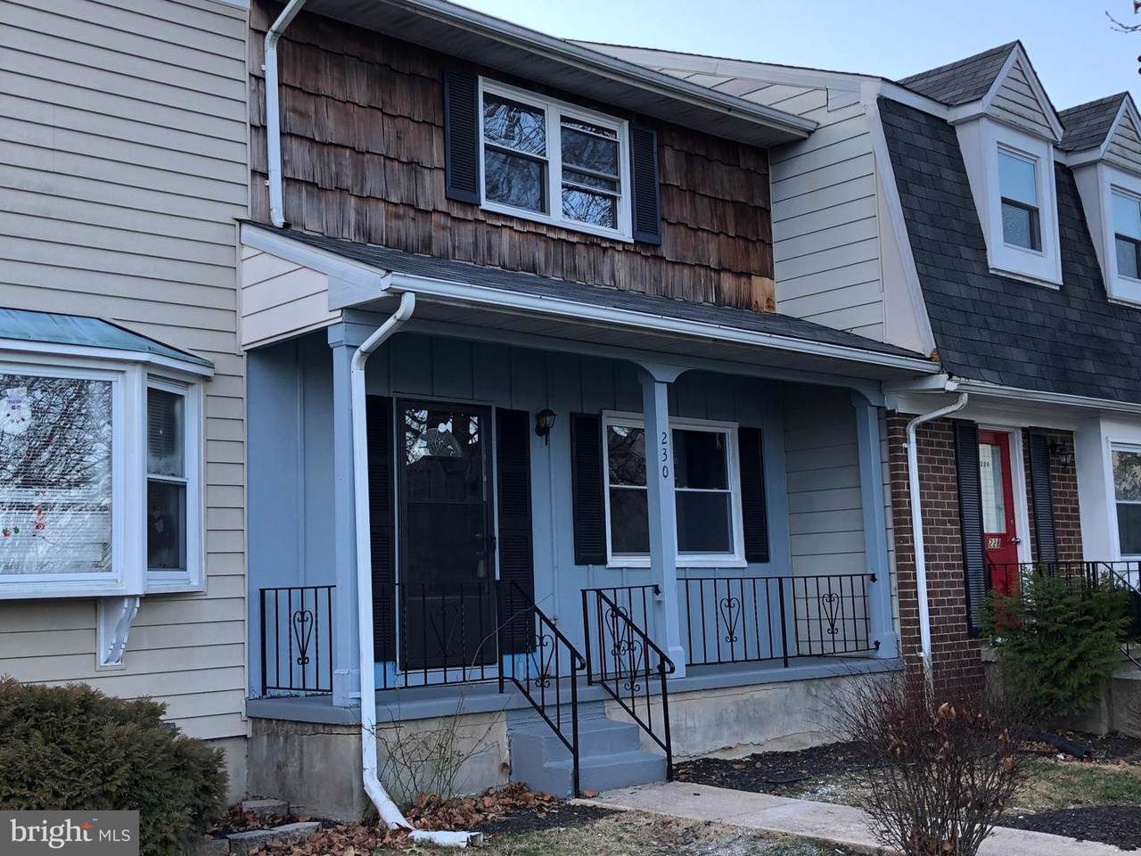 230 Nathan Way - Photo 1