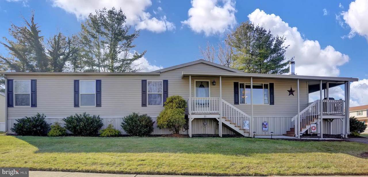 11 Beechwood Drive - Photo 1
