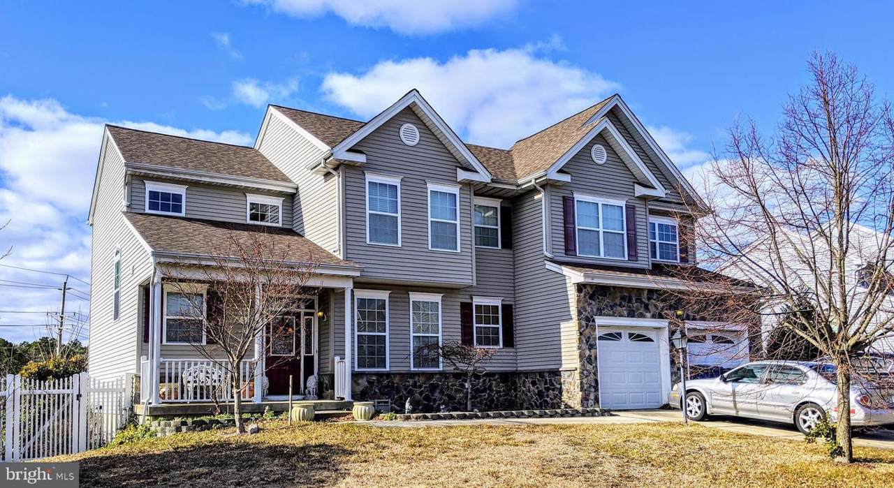 3 Ridgeway Lane - Photo 1