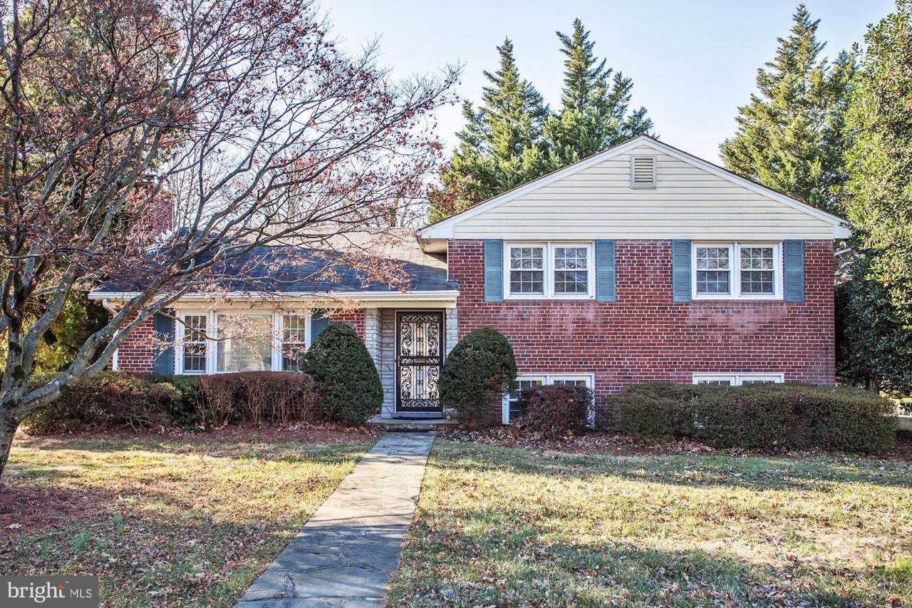 1342 Mayflower Drive - Photo 1
