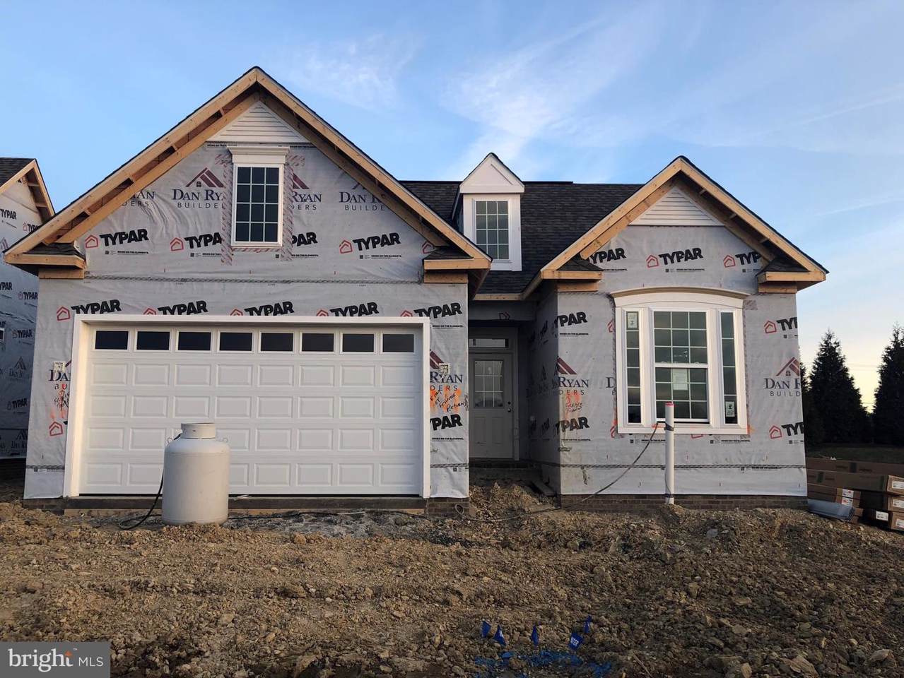 111 Bluets Drive - Photo 1