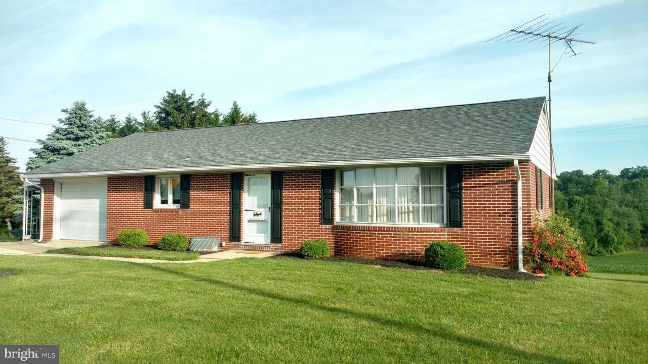 468 Plank Road - Photo 1