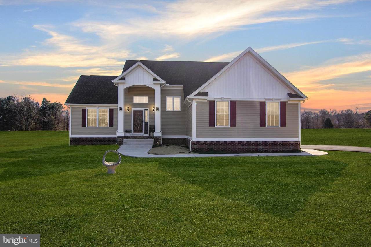 4377 Greenbriar Way - Photo 1
