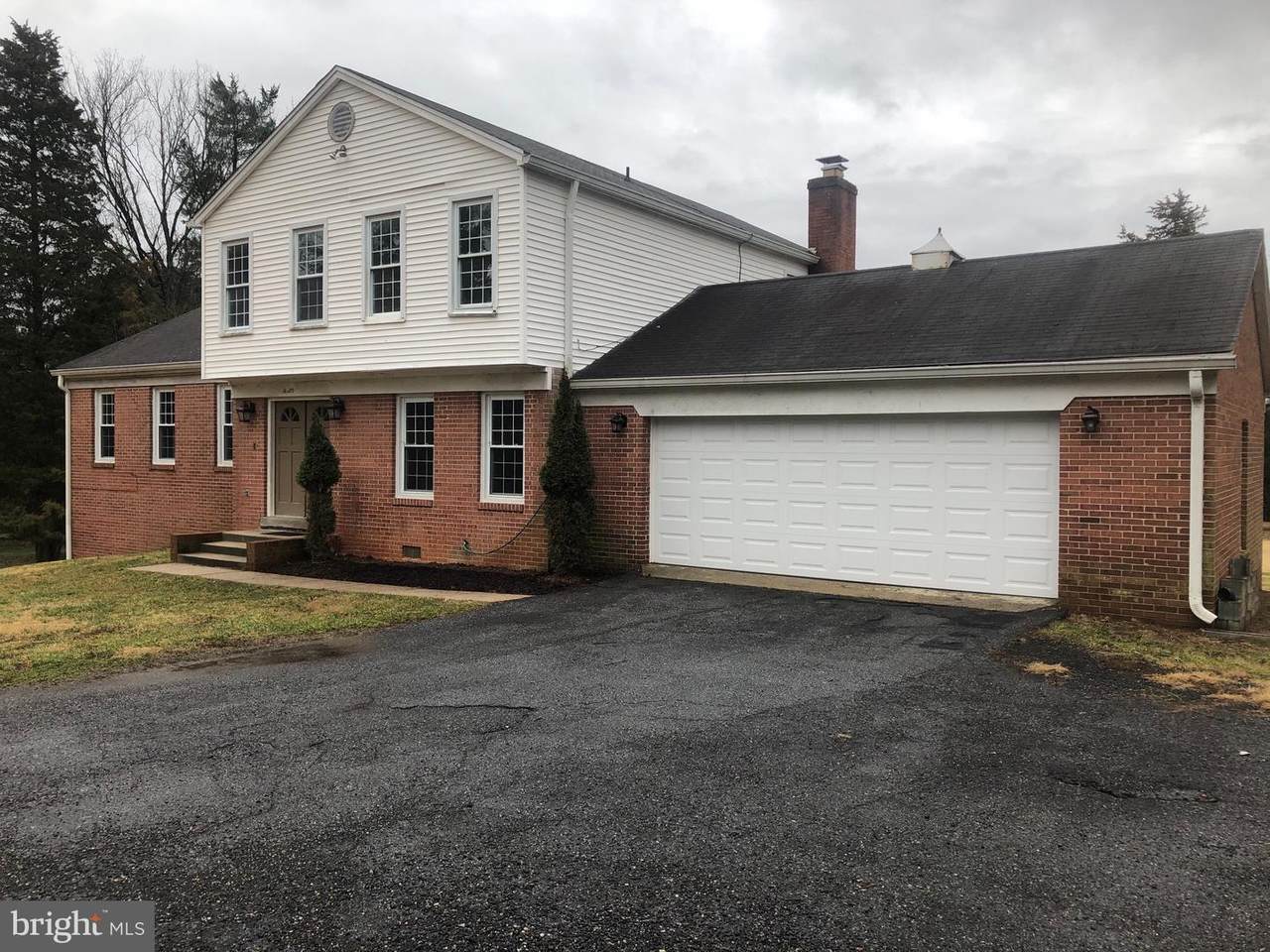 14020 Esworthy Road - Photo 1