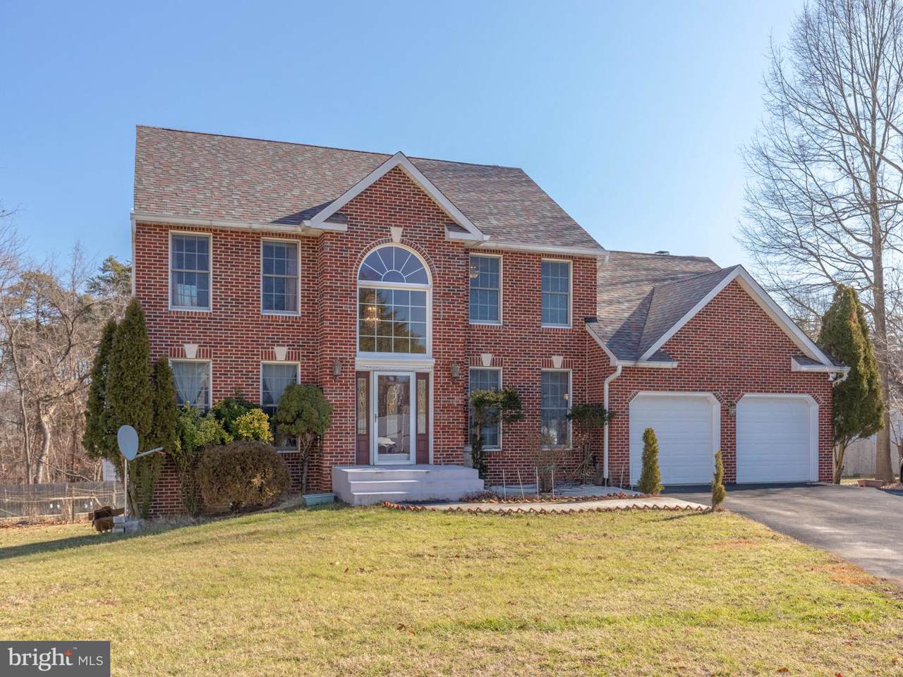 6071 Ducketts Lane - Photo 1