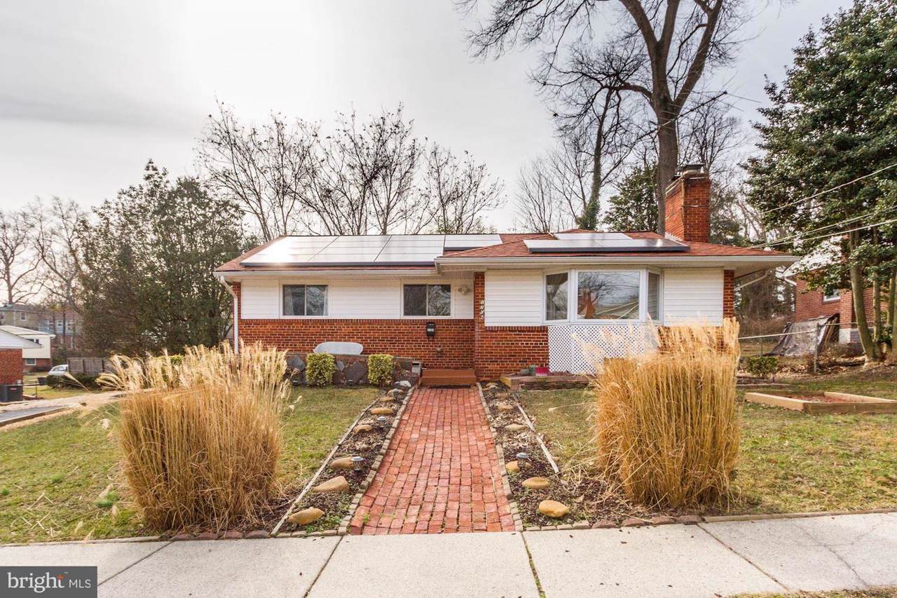 1704 Lansdowne Way - Photo 1