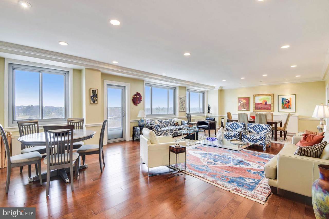 11 Slade Avenue - Photo 1