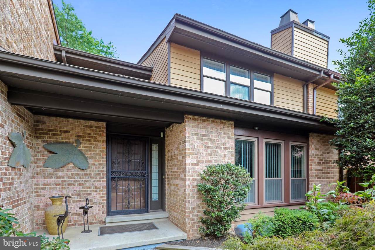 5211 Strathmore Avenue - Photo 1