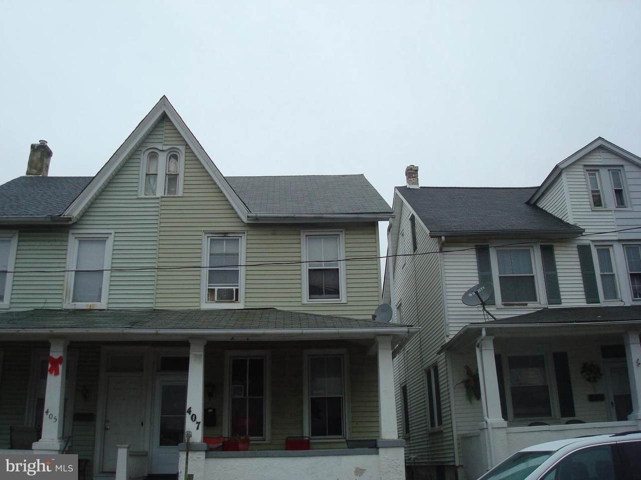 407 Chestnut Street - Photo 1