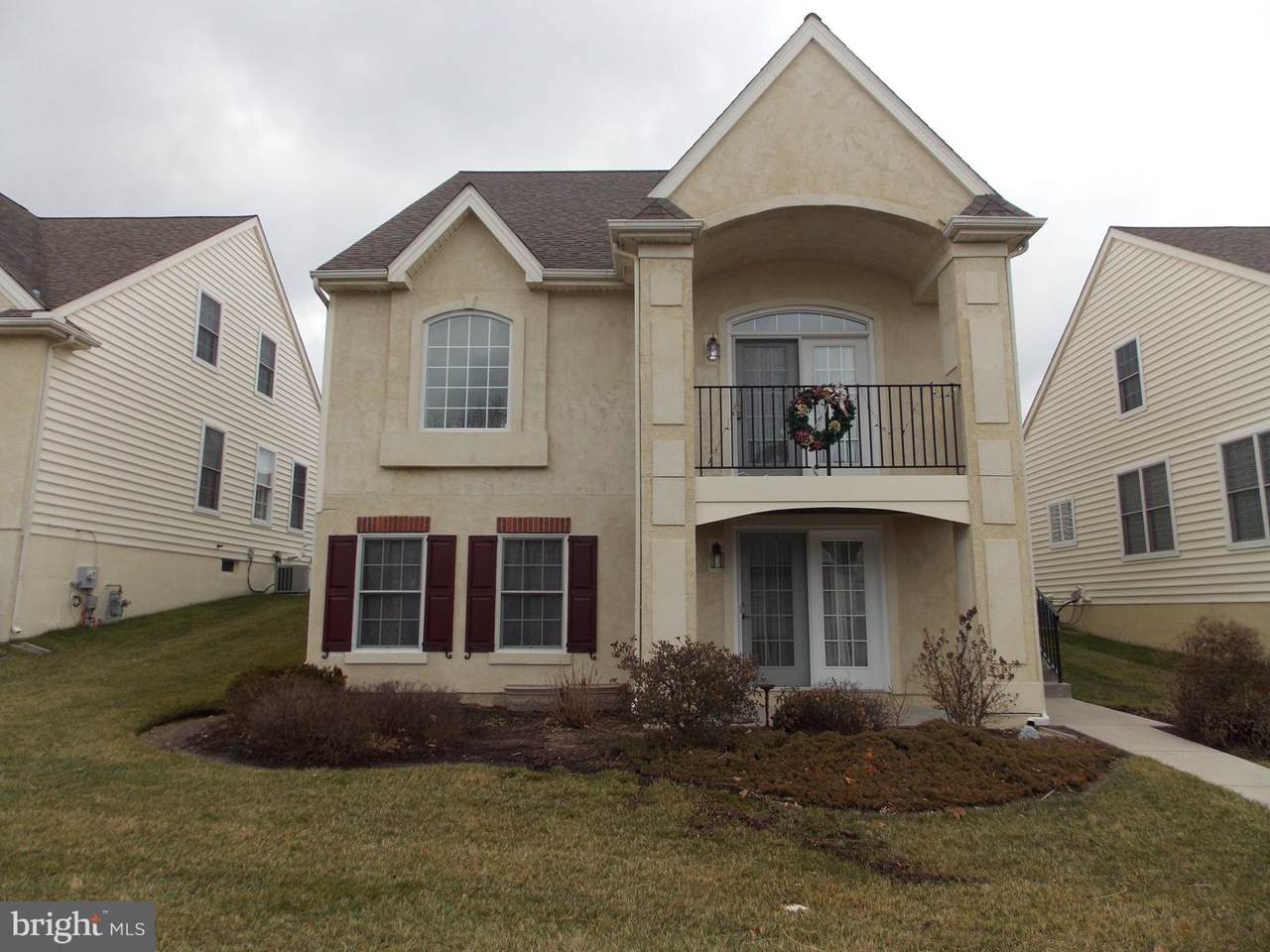 107 Longo Drive - Photo 1