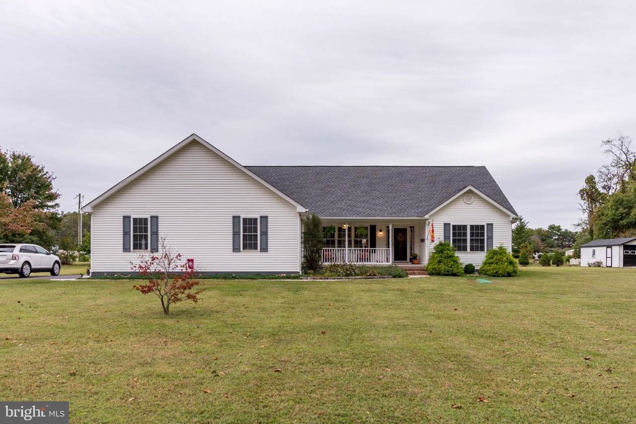 203 Waterford Drive - Photo 1