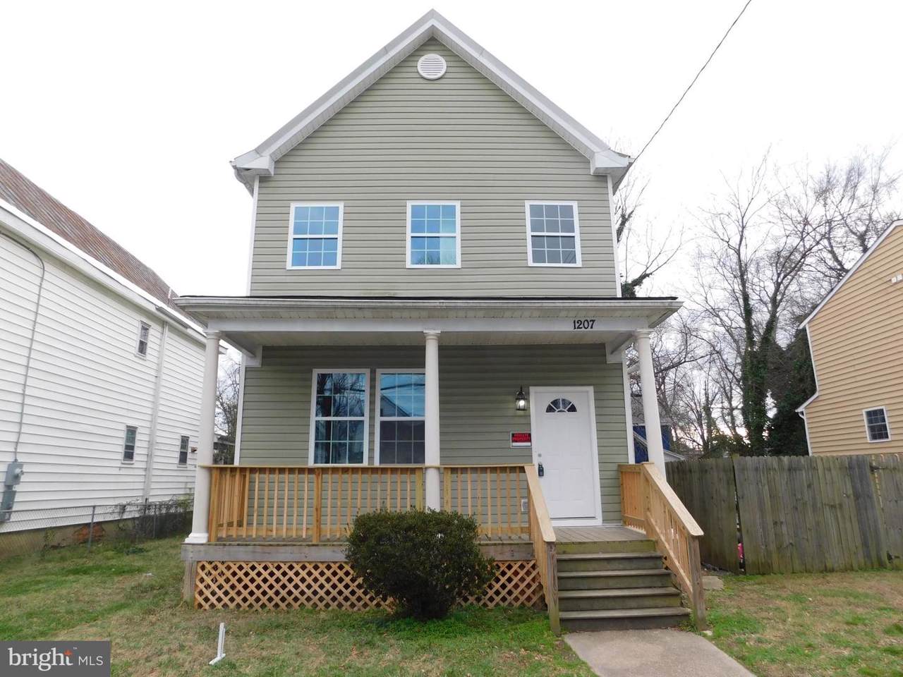 1207 Highland View Avenue - Photo 1